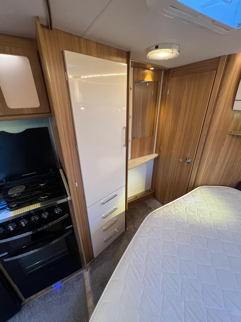 LUNAR CLUBMAN