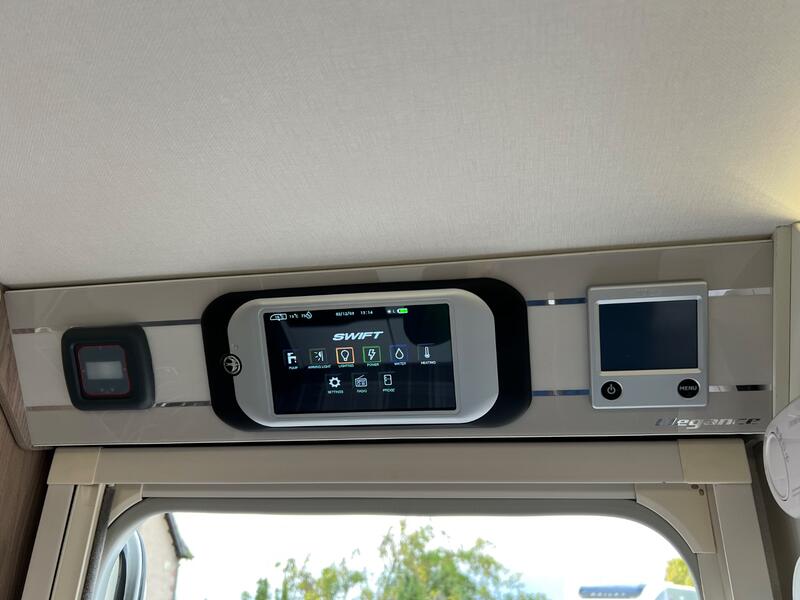 SWIFT ELEGANCE GRANDE 835