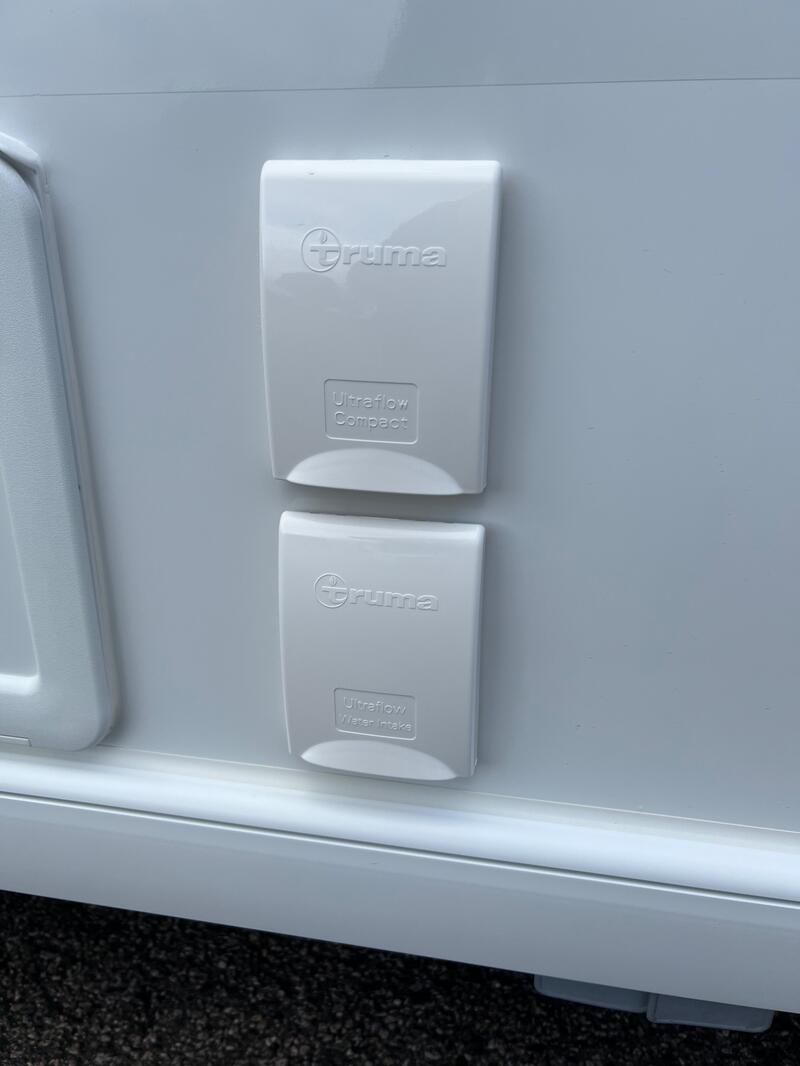 SWIFT ELEGANCE GRANDE 835