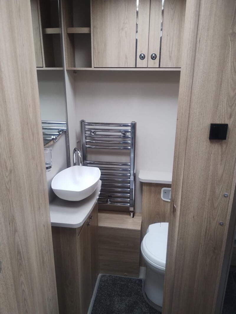 ELDDIS CRUSADER